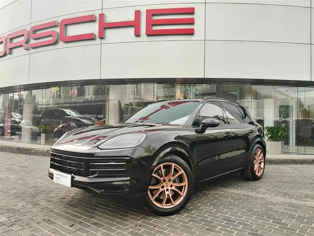 Porsche Cayenne 2025