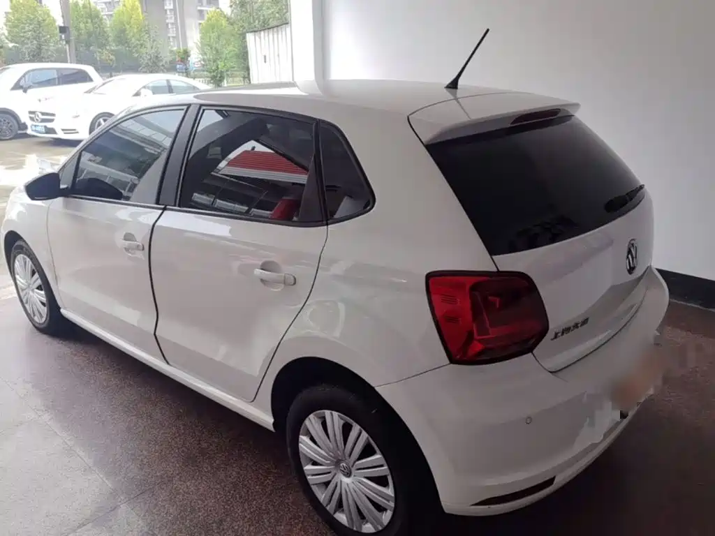 Volkswagen Polo — миниатюра 5