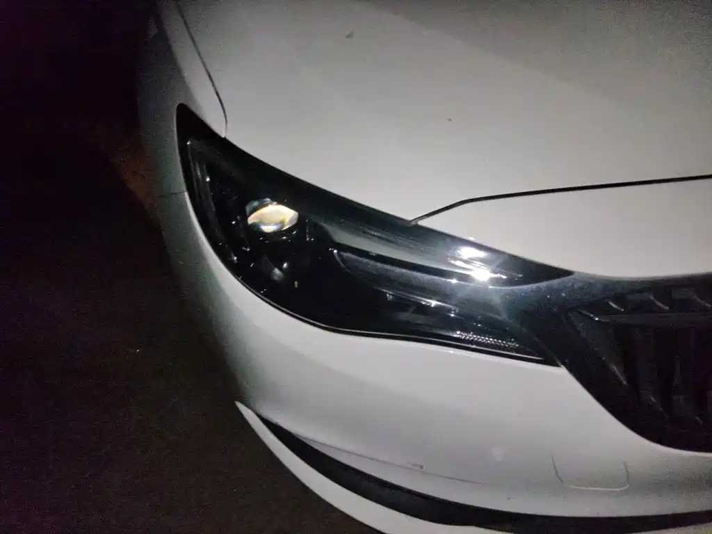 Buick Excelle — миниатюра 7
