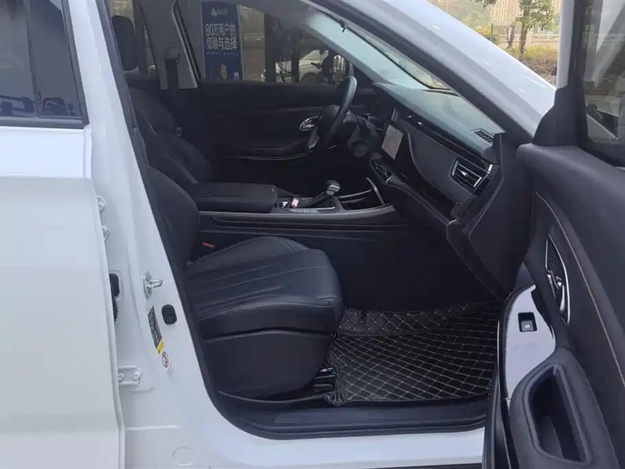 CHANGAN CHANGAN AUCHAN X7