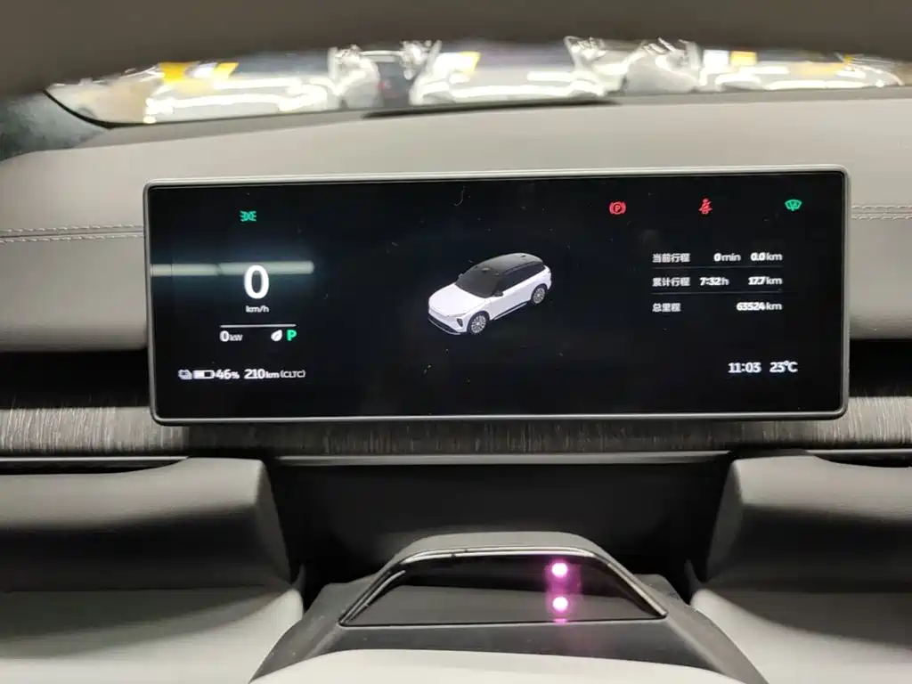 NIO ES6 — миниатюра 12