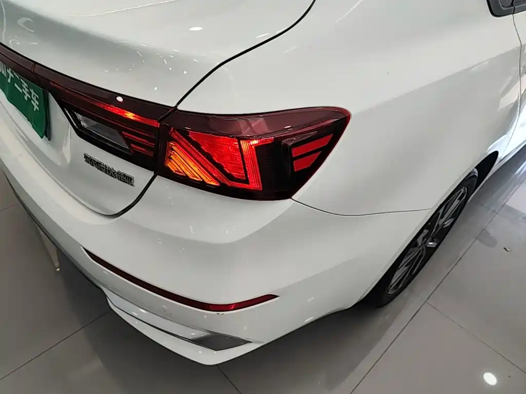 Kia K3 — миниатюра 8