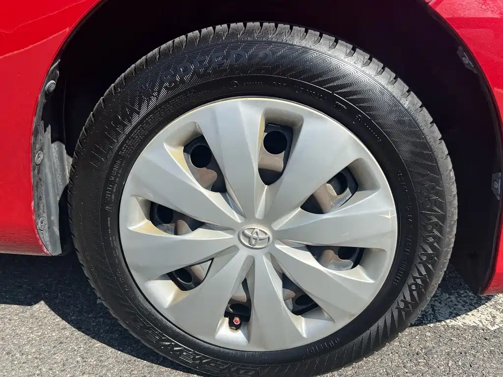 Toyota Yaris L — миниатюра 16