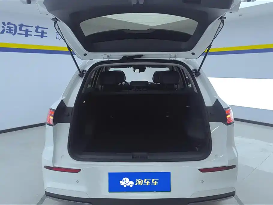 GEELY GALAXY GALAXY E5