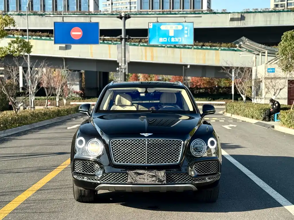 Bentley Bentayga 2017