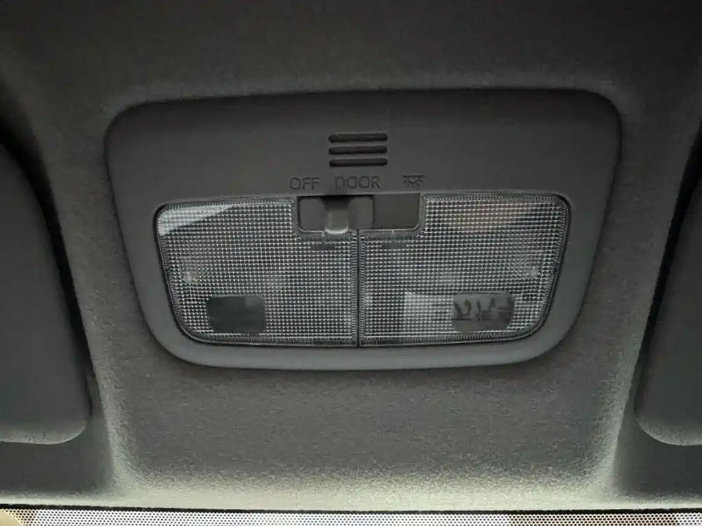 Toyota Yaris L — миниатюра 15
