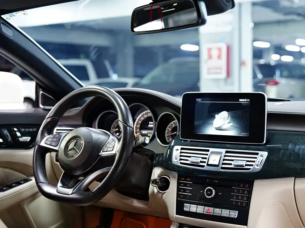 Mercedes-Benz CLS — миниатюра 6