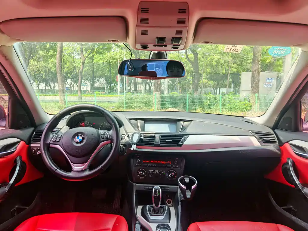 BMW X1 — миниатюра 9