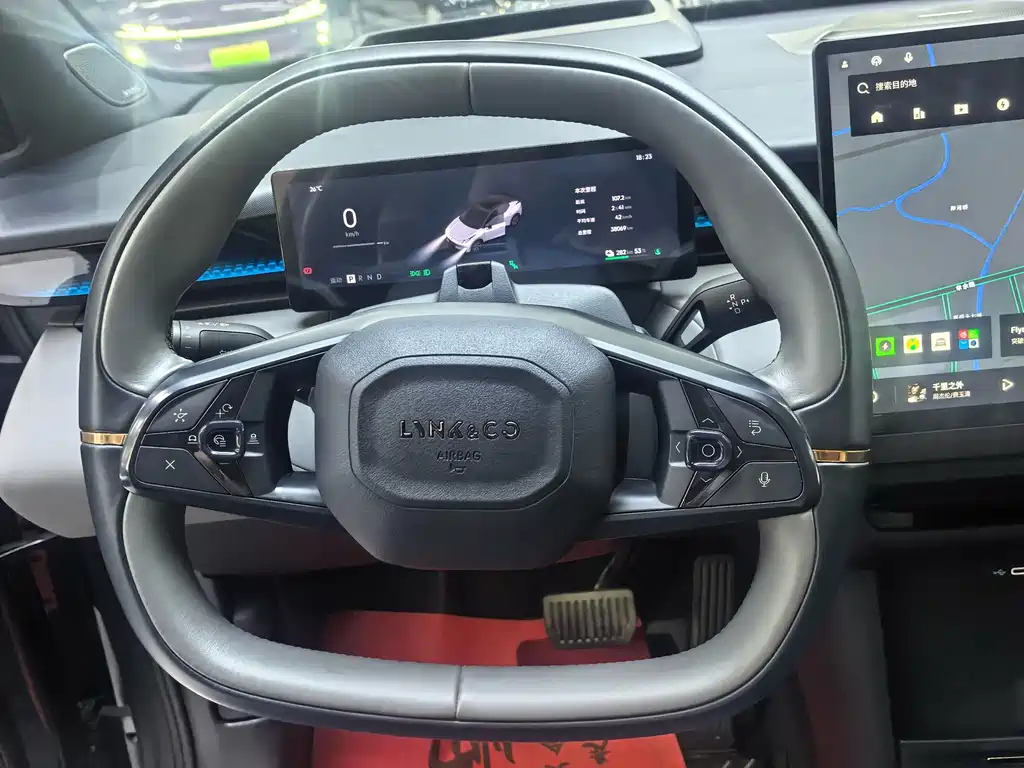 Lynk & Co Z20 — миниатюра 11