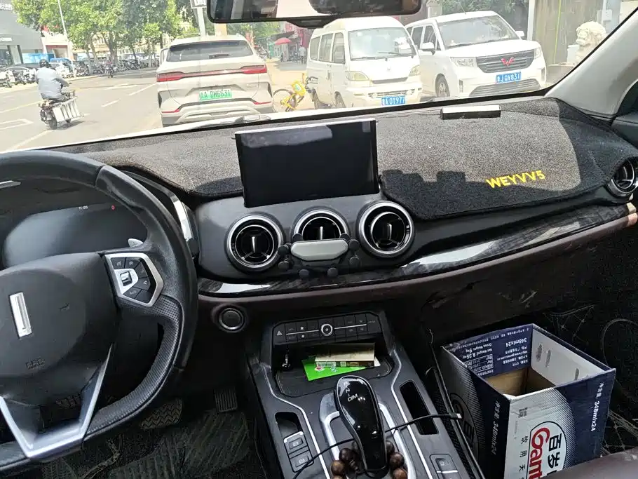 Wey Wey VV5 — миниатюра 13