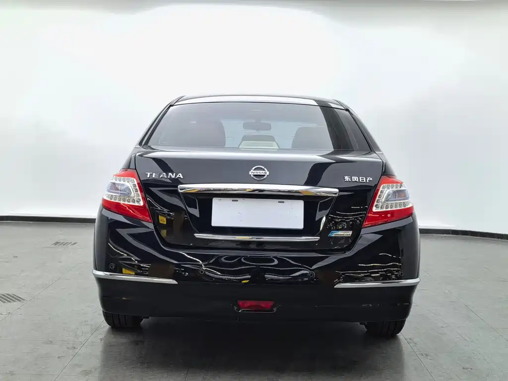 Nissan Teana — миниатюра 2