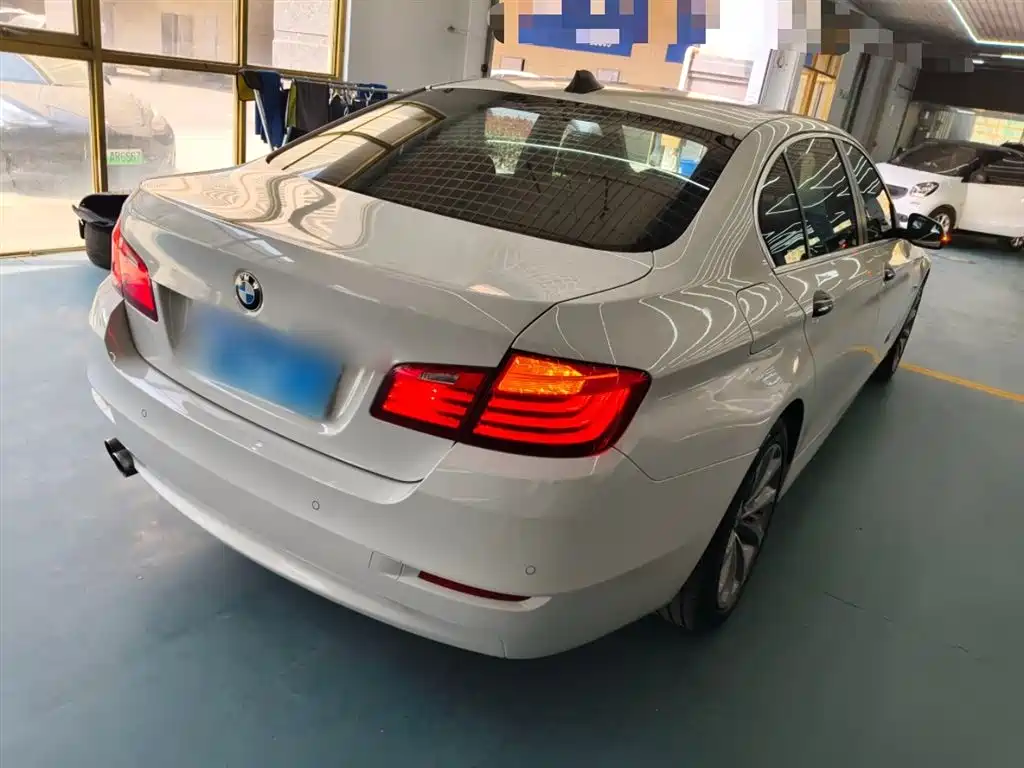 BMW 5 Series 5 2017 528Li Lead
