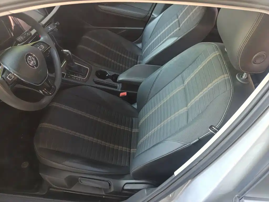 Volkswagen Lavida — миниатюра 8
