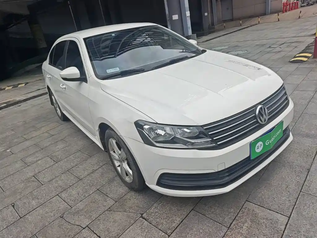 Volkswagen Lavida — миниатюра 4