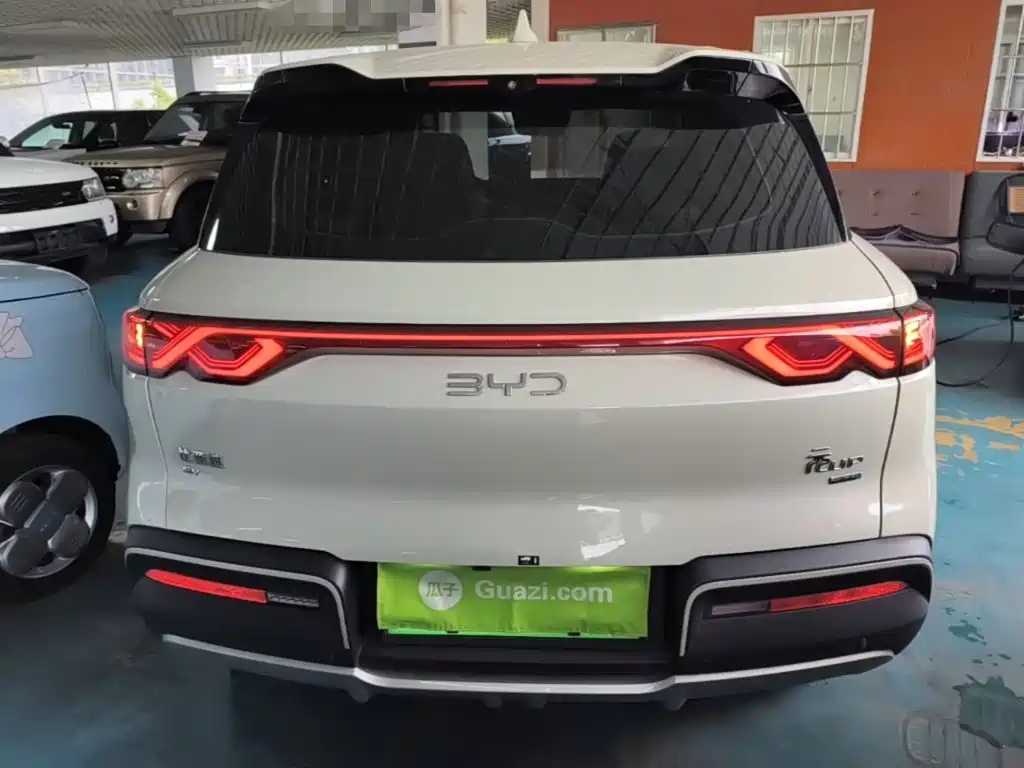 BYD Yuan UP — миниатюра 6