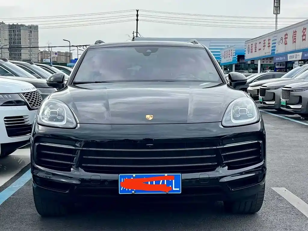 PORSCHE CAYENNE