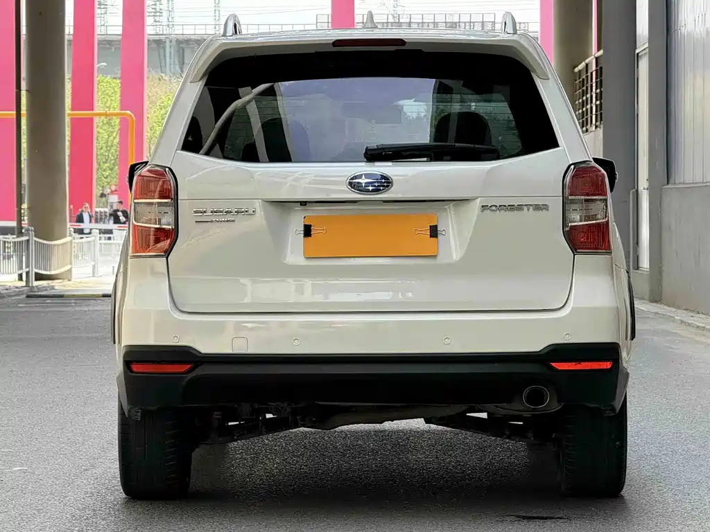 Subaru Forester 2.5i Special Commemorative Edition, фото 8