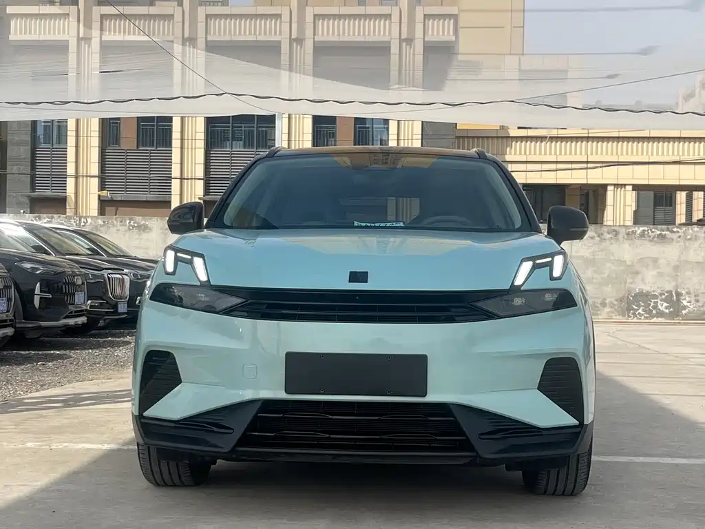 Lynk & Co 06 EM-P — миниатюра 2