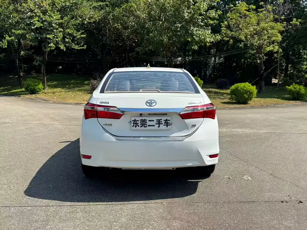 Toyota Corolla — миниатюра 13