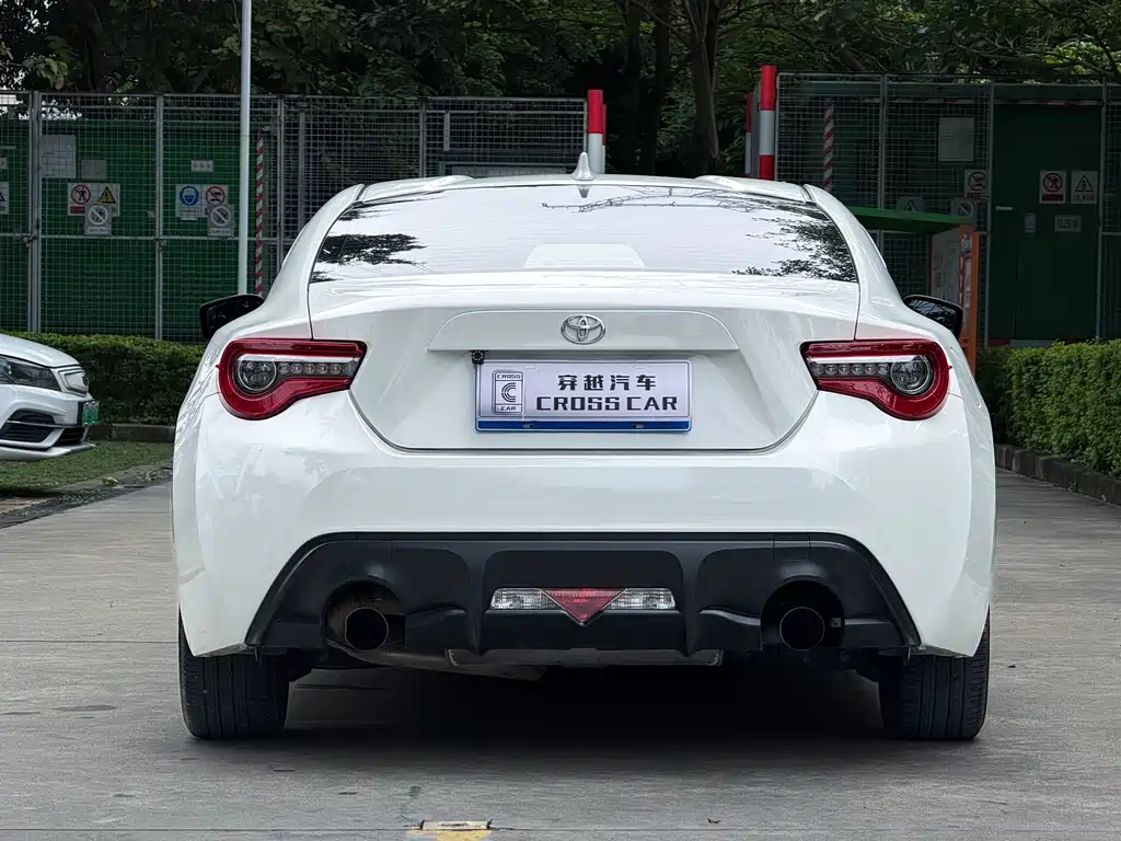 Toyota 86 2019 2.0L AT Luxury