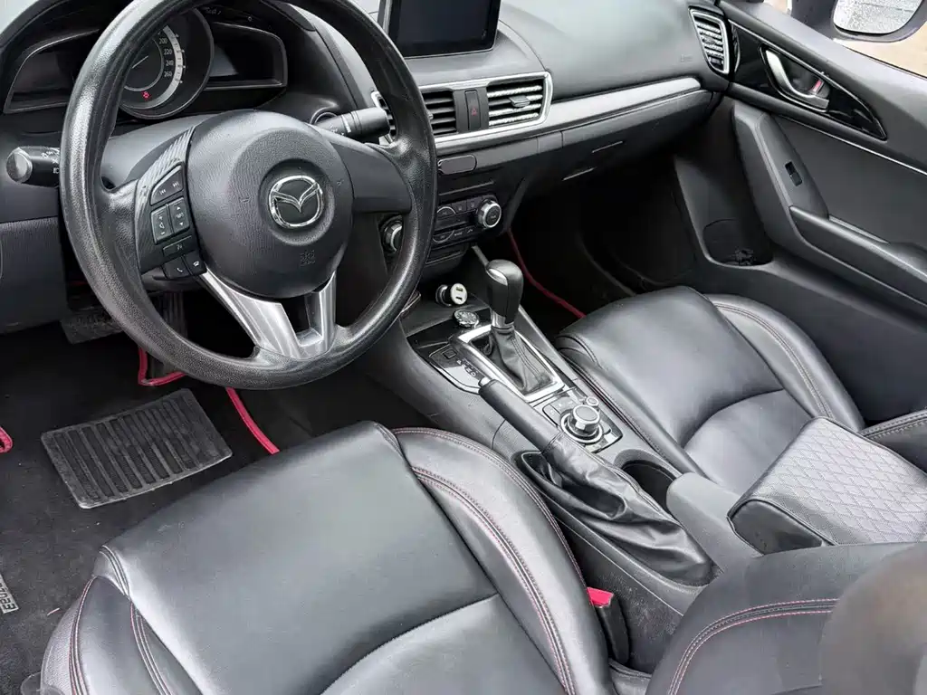 Mazda 3 Axela — миниатюра 4