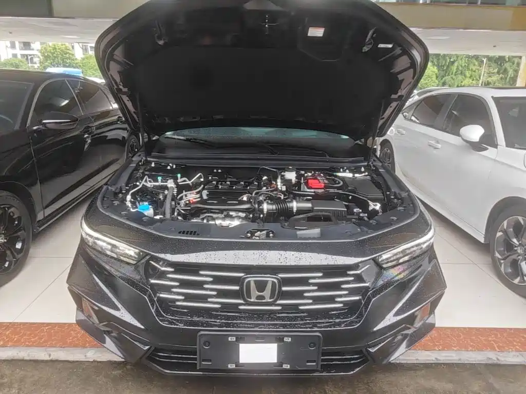Honda Accord — миниатюра 20