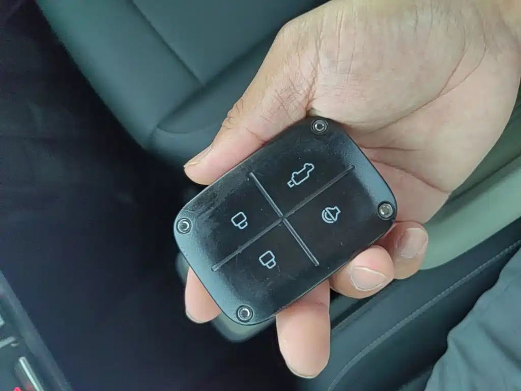 iCAR Автомобиль SuperV23 — миниатюра 9