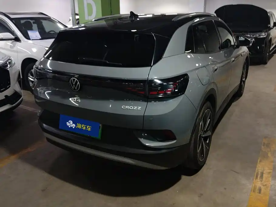 Volkswagen ID.4 Crozz — миниатюра 3