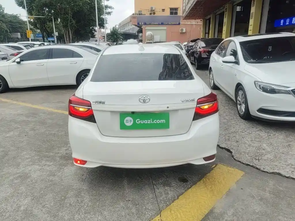 Toyota Vios — миниатюра 6