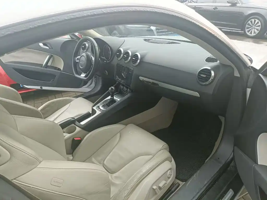 Audi TT — миниатюра 5
