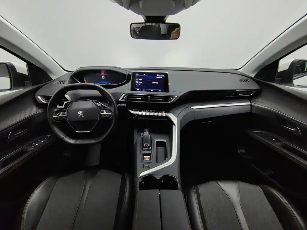 Peugeot 4008 — миниатюра 5