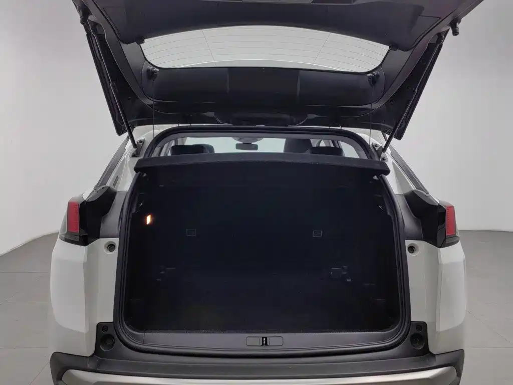 Peugeot 4008 — миниатюра 16