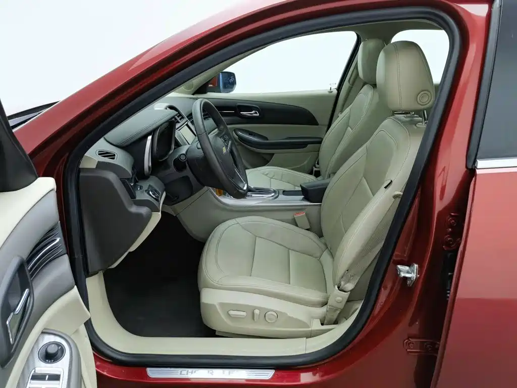 Chevrolet Malibu — миниатюра 10