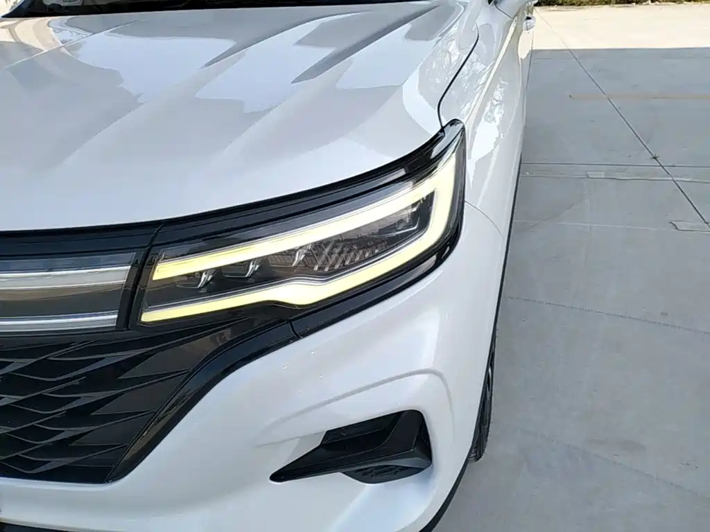 Roewe RX5 MAX — миниатюра 24