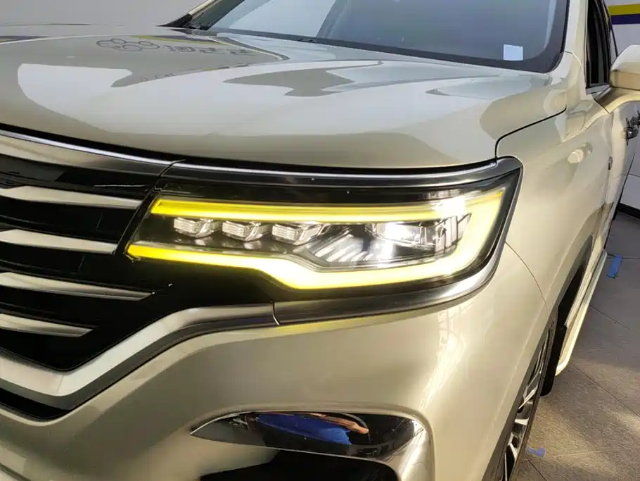 Roewe RX5 eMAX — миниатюра 5
