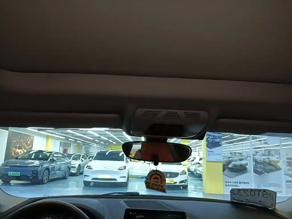 BMW 1 Series — миниатюра 18