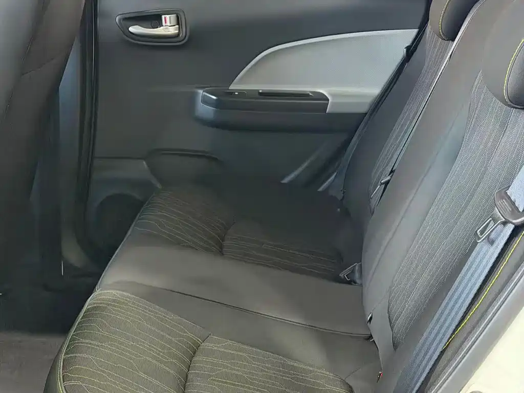 Changan Benben E-Star — миниатюра 11