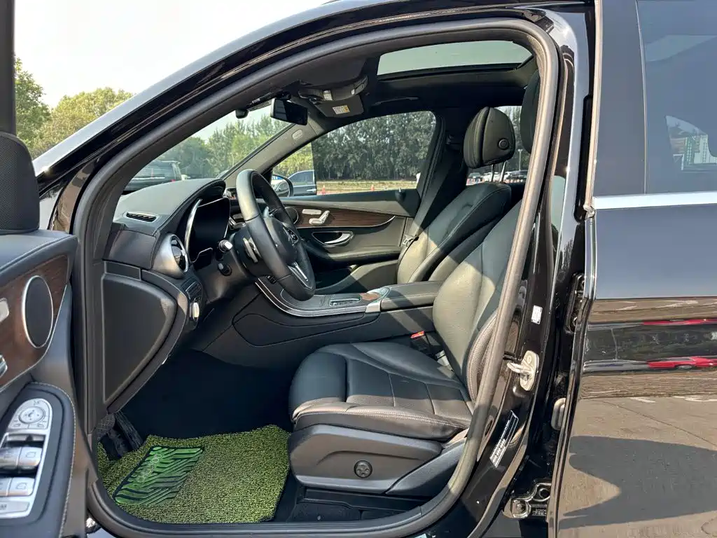 Mercedes-Benz GLC — миниатюра 8