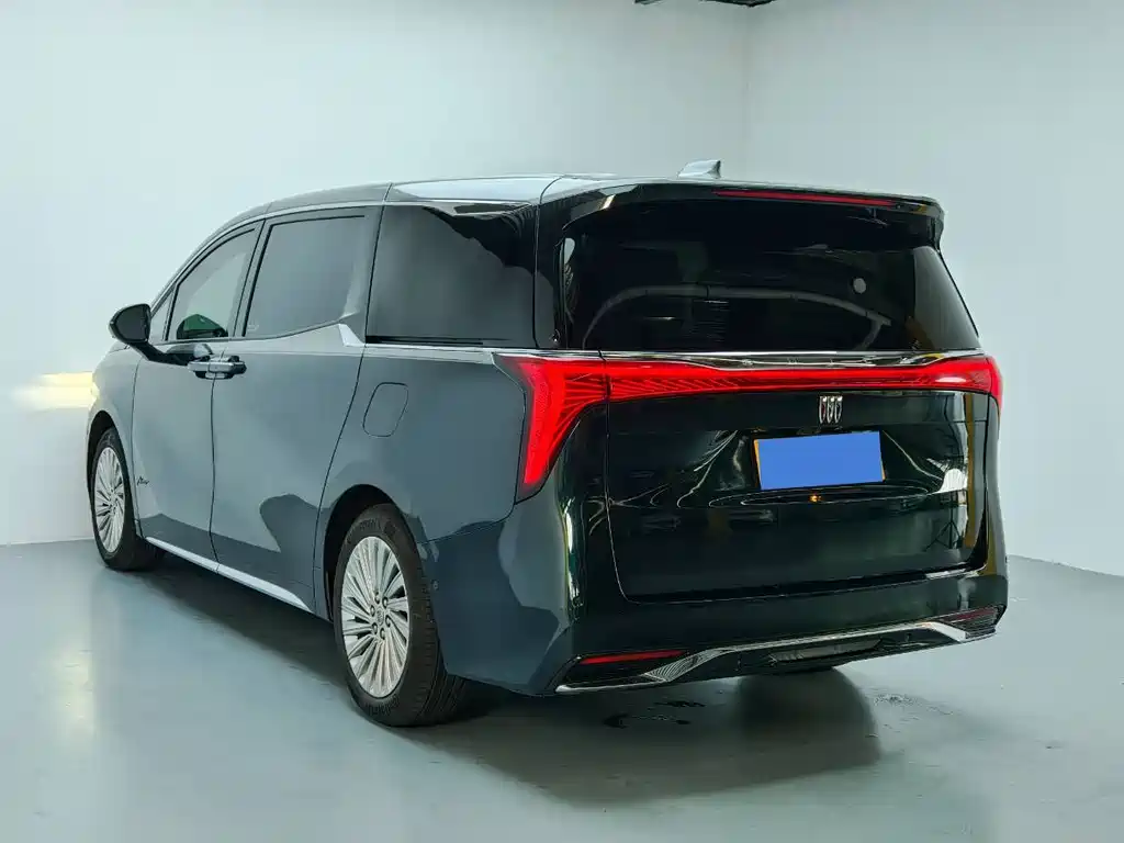 Buick Century 2023 2.0T мест