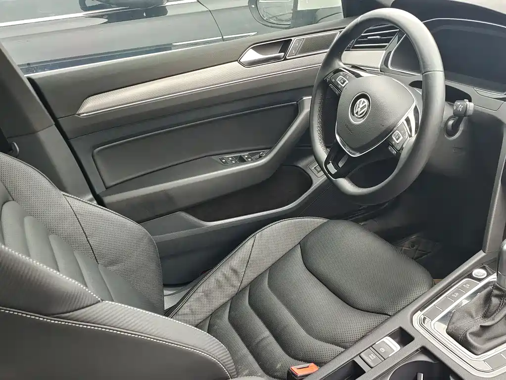 Volkswagen CC — миниатюра 6