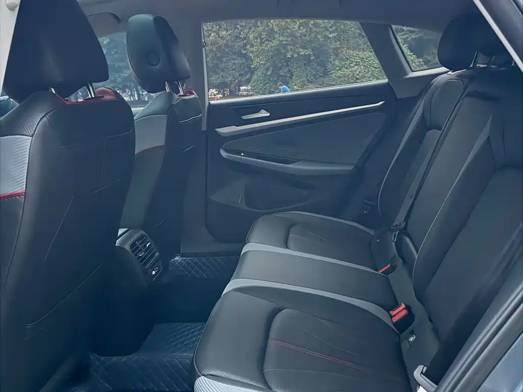 Volkswagen Lamando — миниатюра 14