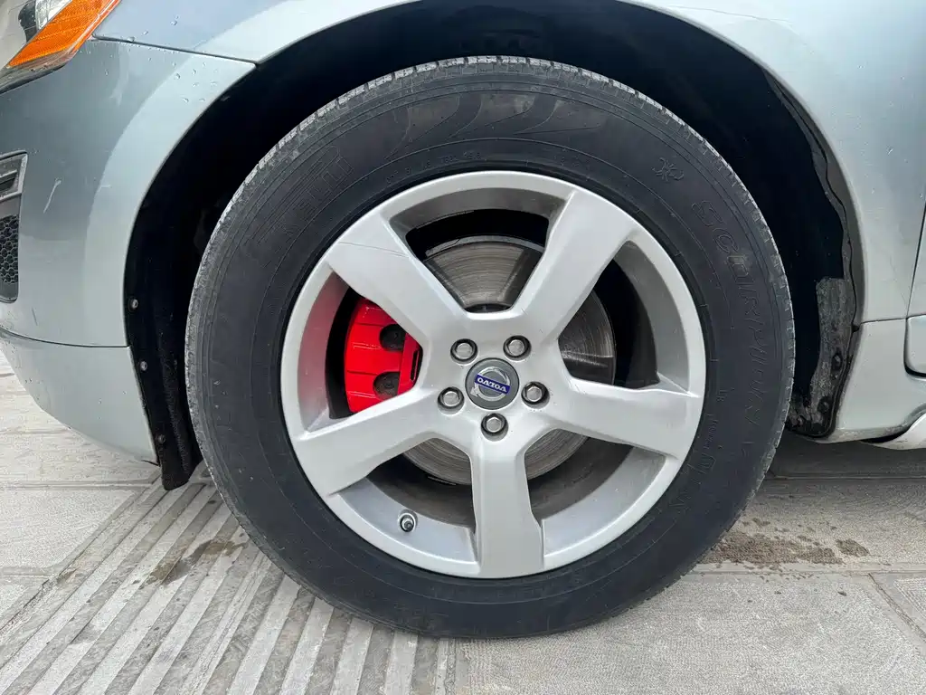 Volvo XC60 (Import) — миниатюра 14