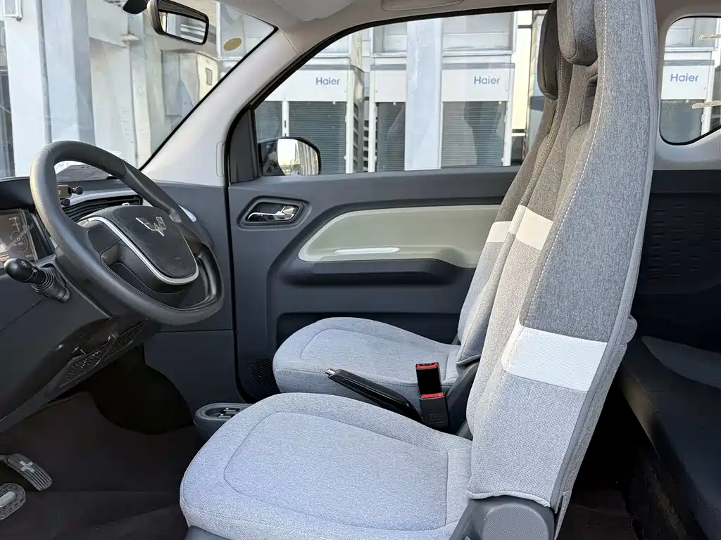 Wuling MINIEV — миниатюра 7