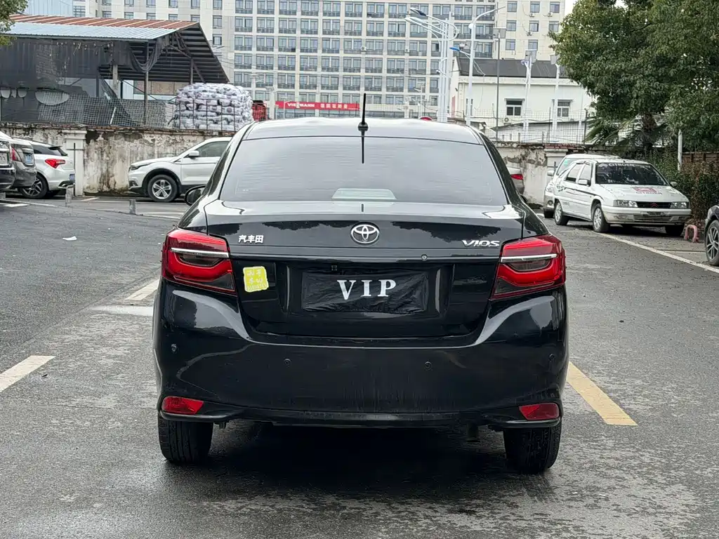 TOYOTA VIOS