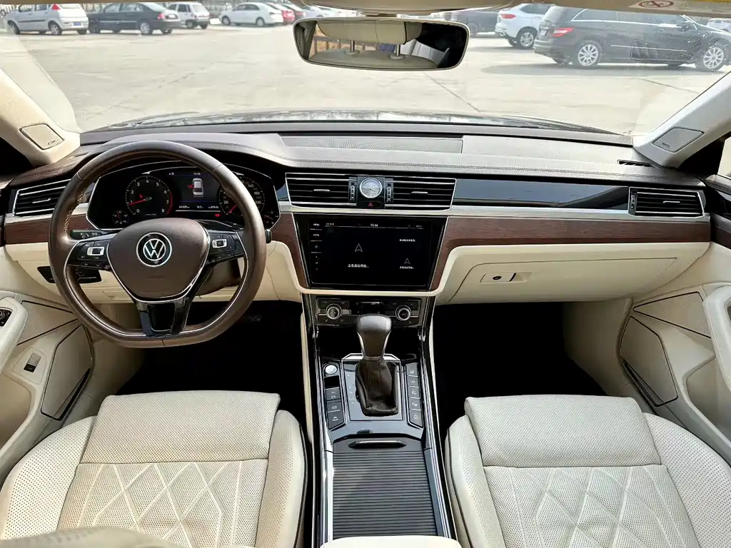 Volkswagen Phideon 2021 380TSI Luxury