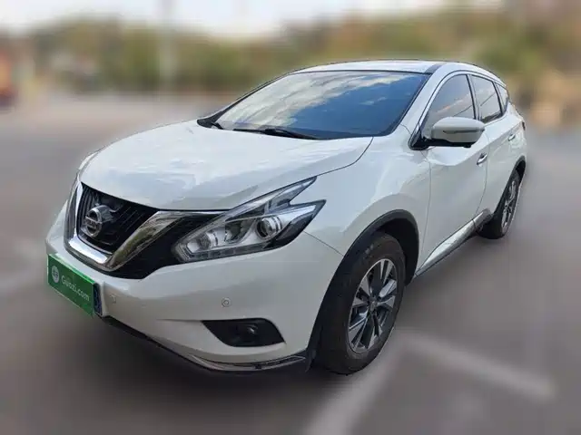 NISSAN LOULAN
