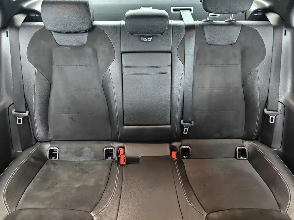 Mercedes-Benz A-Class — миниатюра 15