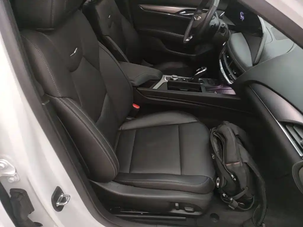 Cadillac CT5 — миниатюра 25