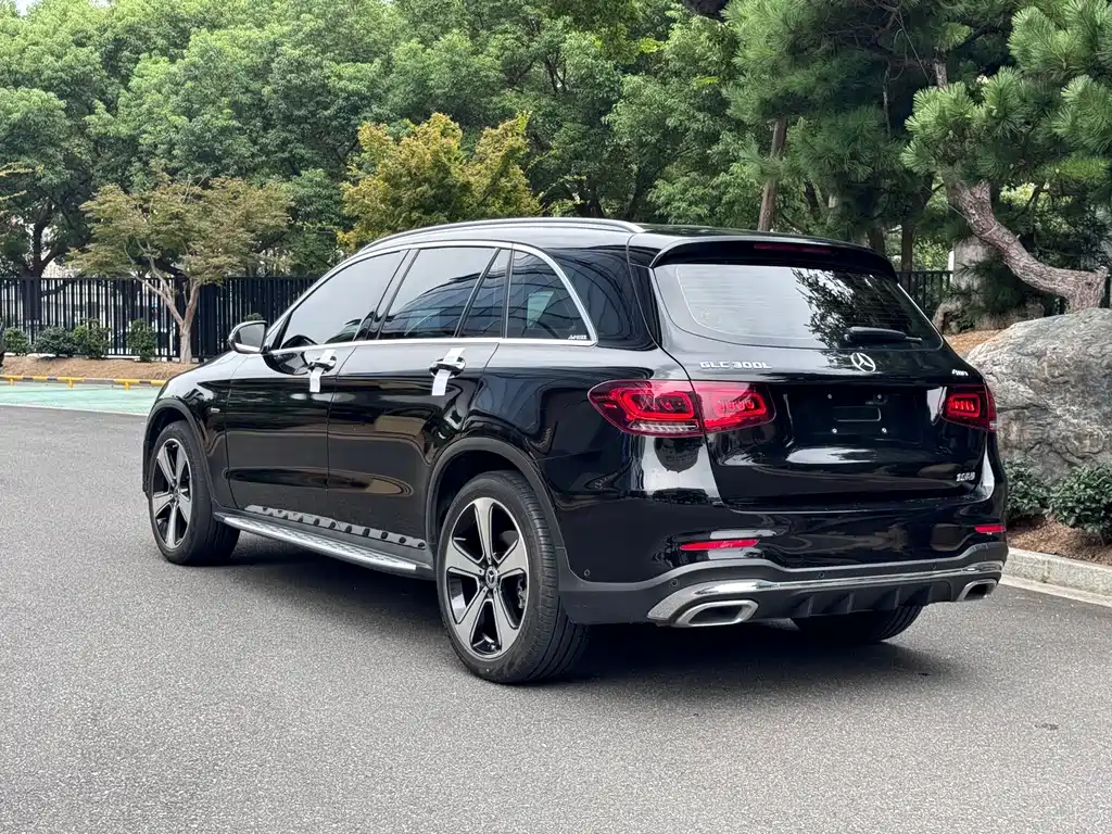 Mercedes-Benz GLC — миниатюра 18