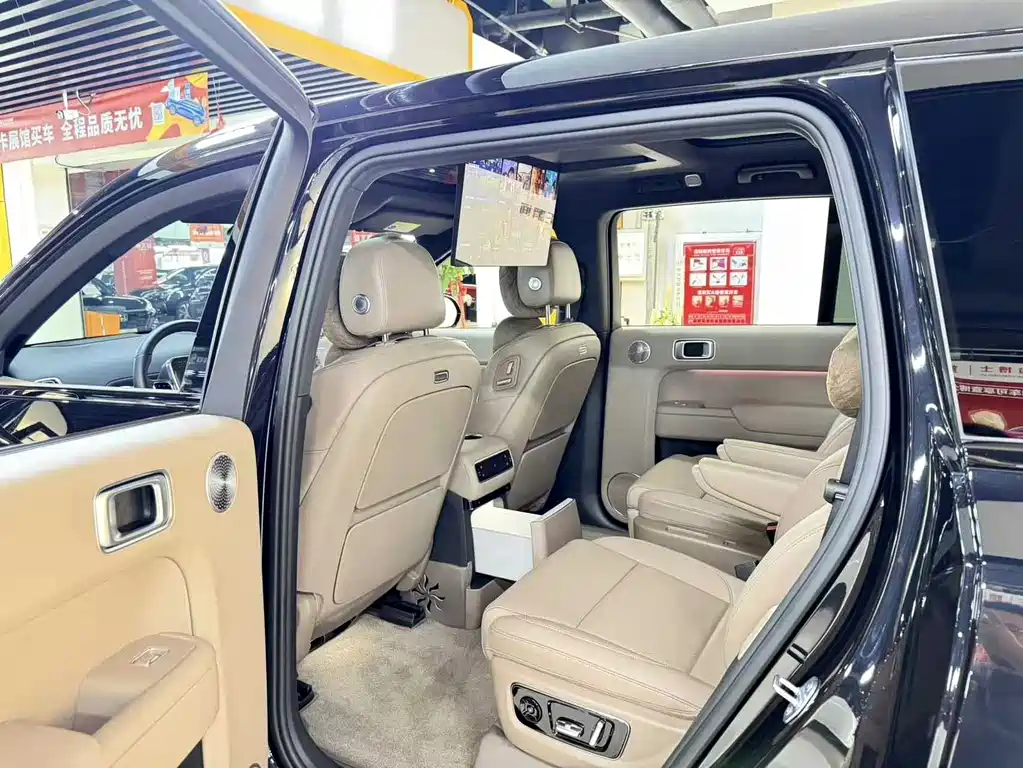 Li Auto L9 2025 Ultra